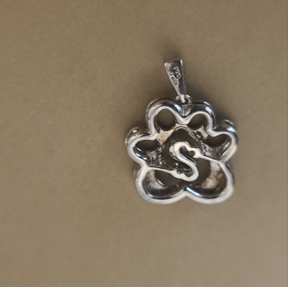Dog paw charm - Picture 2 of 2